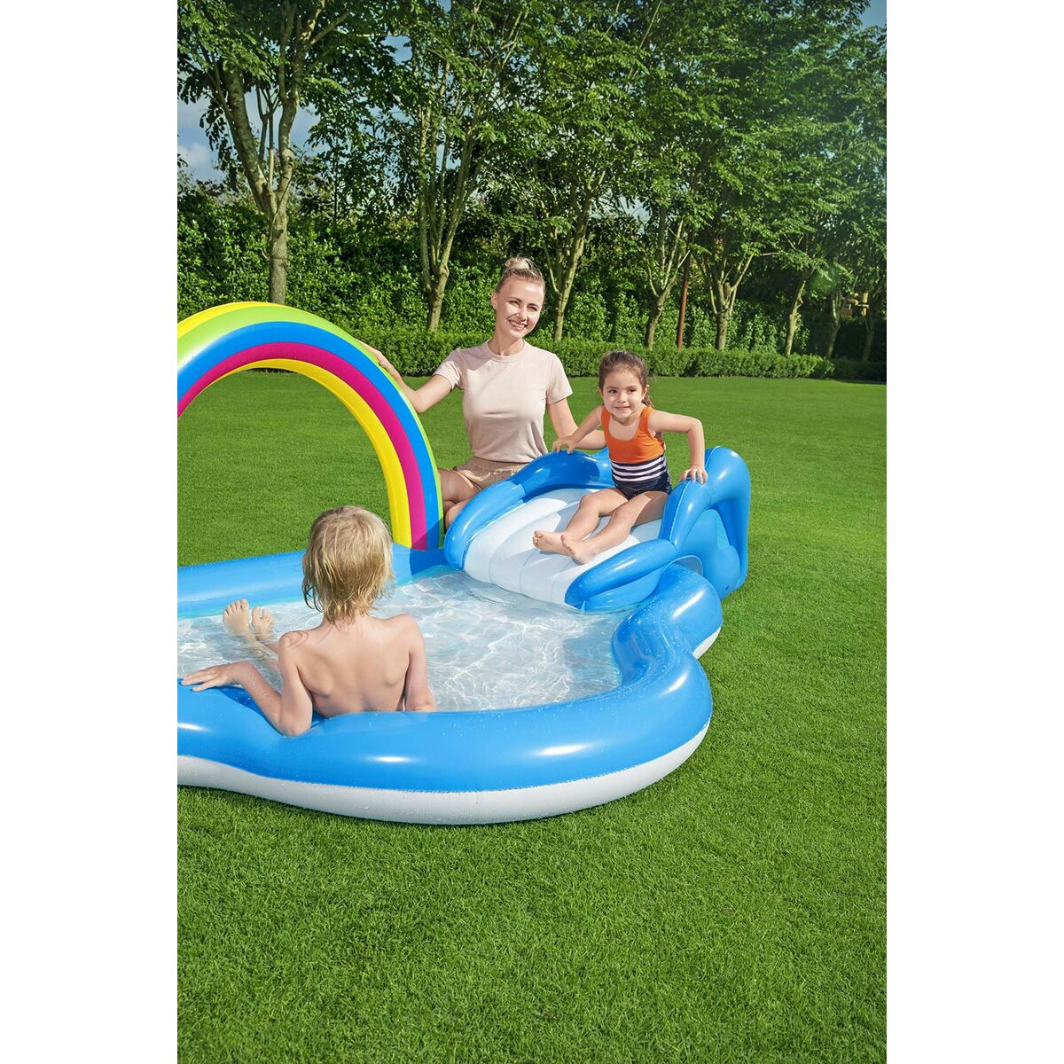 Bestway Uppblåsbar Pool Lekpark Regnbåge 257x145x91 cm +2 År Trädgård 53092 finns hos Aktivcamping