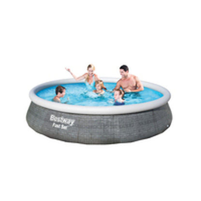 Bestway Uppblåsbar Vuxenpool Aro Rattan med Rengörare 396x84 cm Trädgård 57376 finns hos Aktivcamping