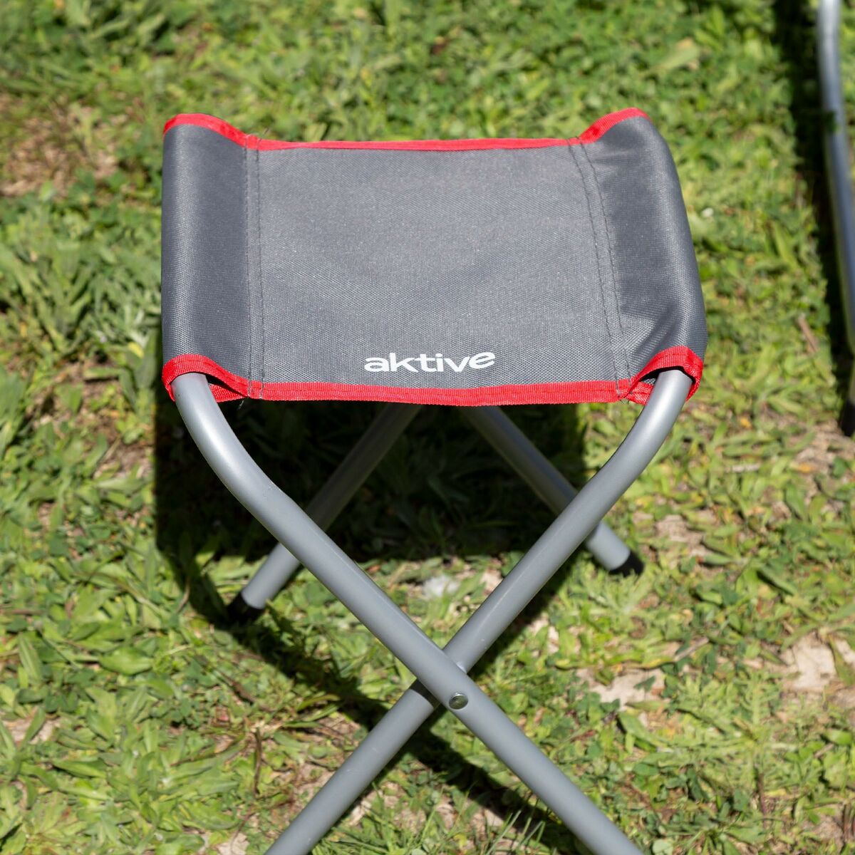 Bord Aktive Grå finns hos Aktivcamping
