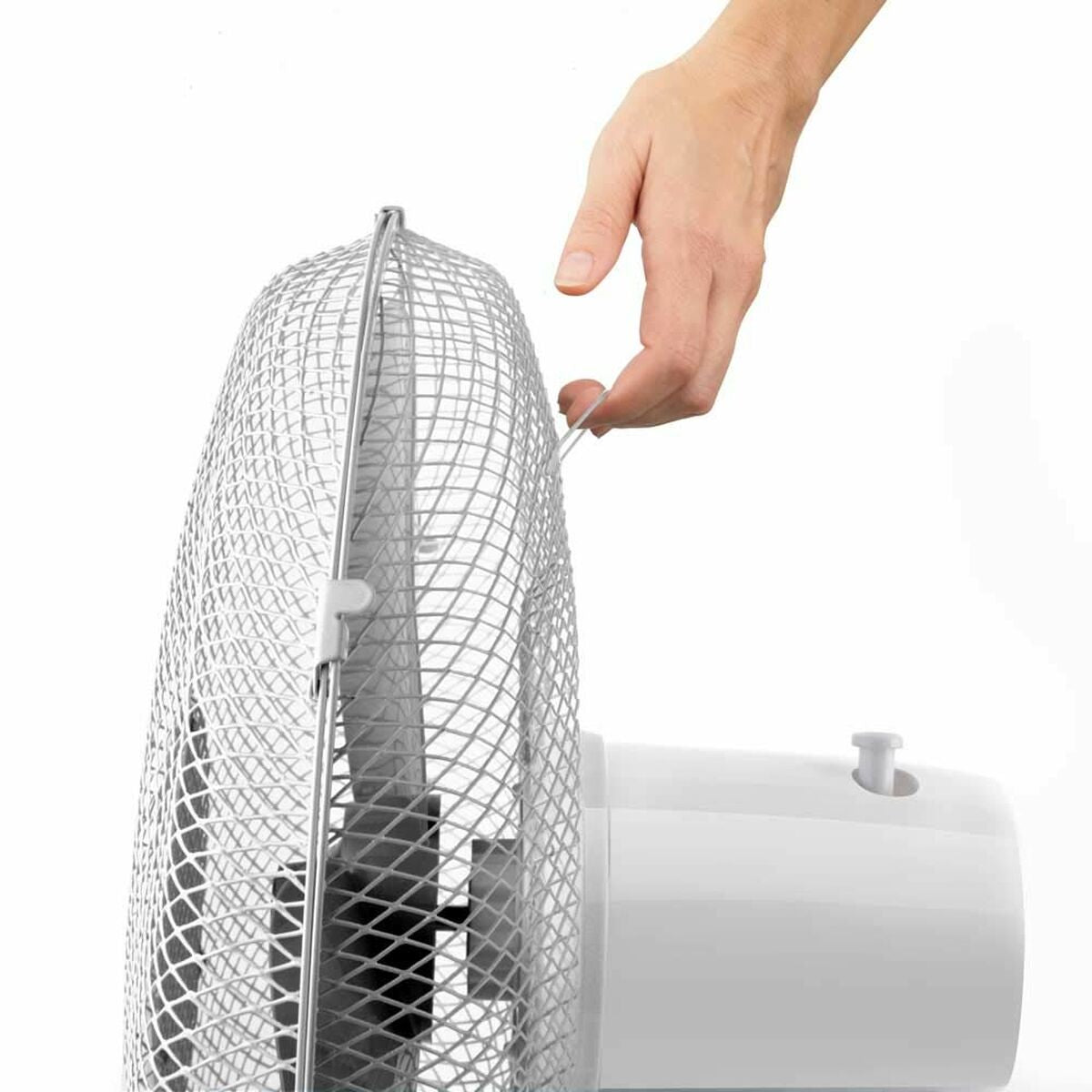 Bordsfläkt Black & Decker ES9440030B Vit Svart 40 W - finns hos Aktivcamping