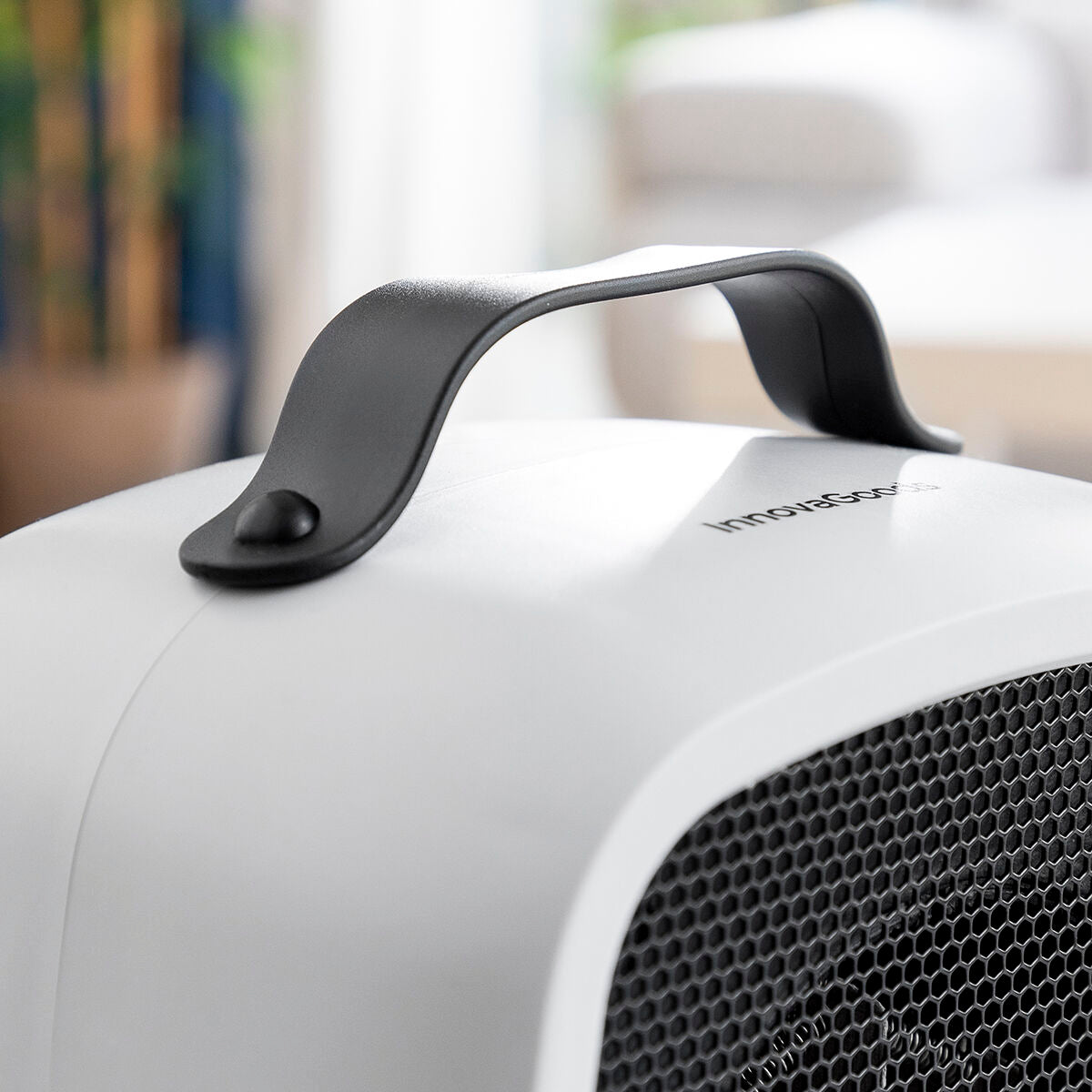 Bärbar elektrisk mini-värmare Bliwarm InnovaGoods finns hos Aktivcamping