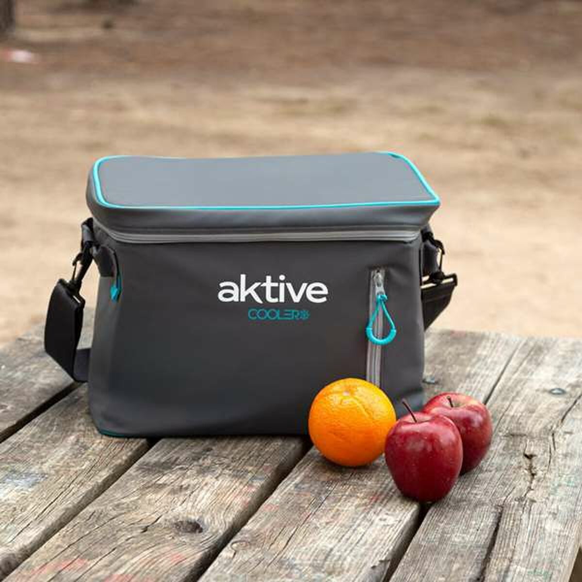 Bärbar kyl Aktive 18 L 34 x 21 x 26 cm finns hos Aktivcamping