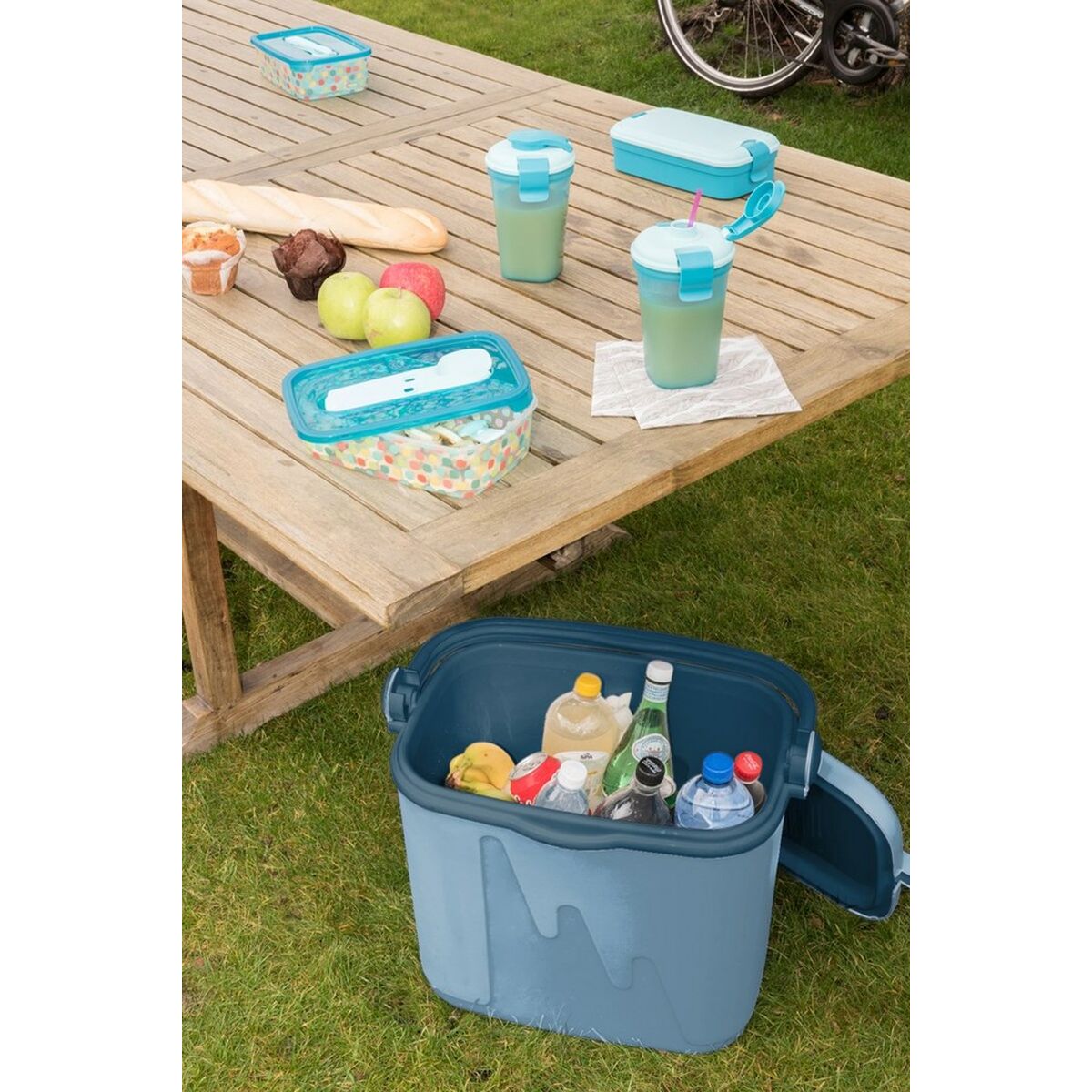 Bärbar kyl Curver 262277 Blå 20 L Plast (Plast) (1 Delar) - finns hos Aktivcamping