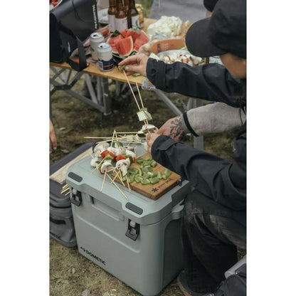 Bärbar kyl Dometic Cool Ice Grön 28 L 47 x 41,5 x 46 cm - finns hos Aktivcamping