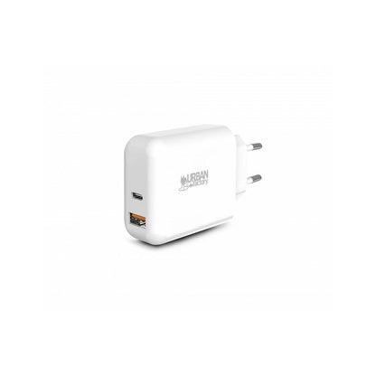 Bärbar laddare Urban Factory PSC45UF Vit finns hos Aktivcamping
