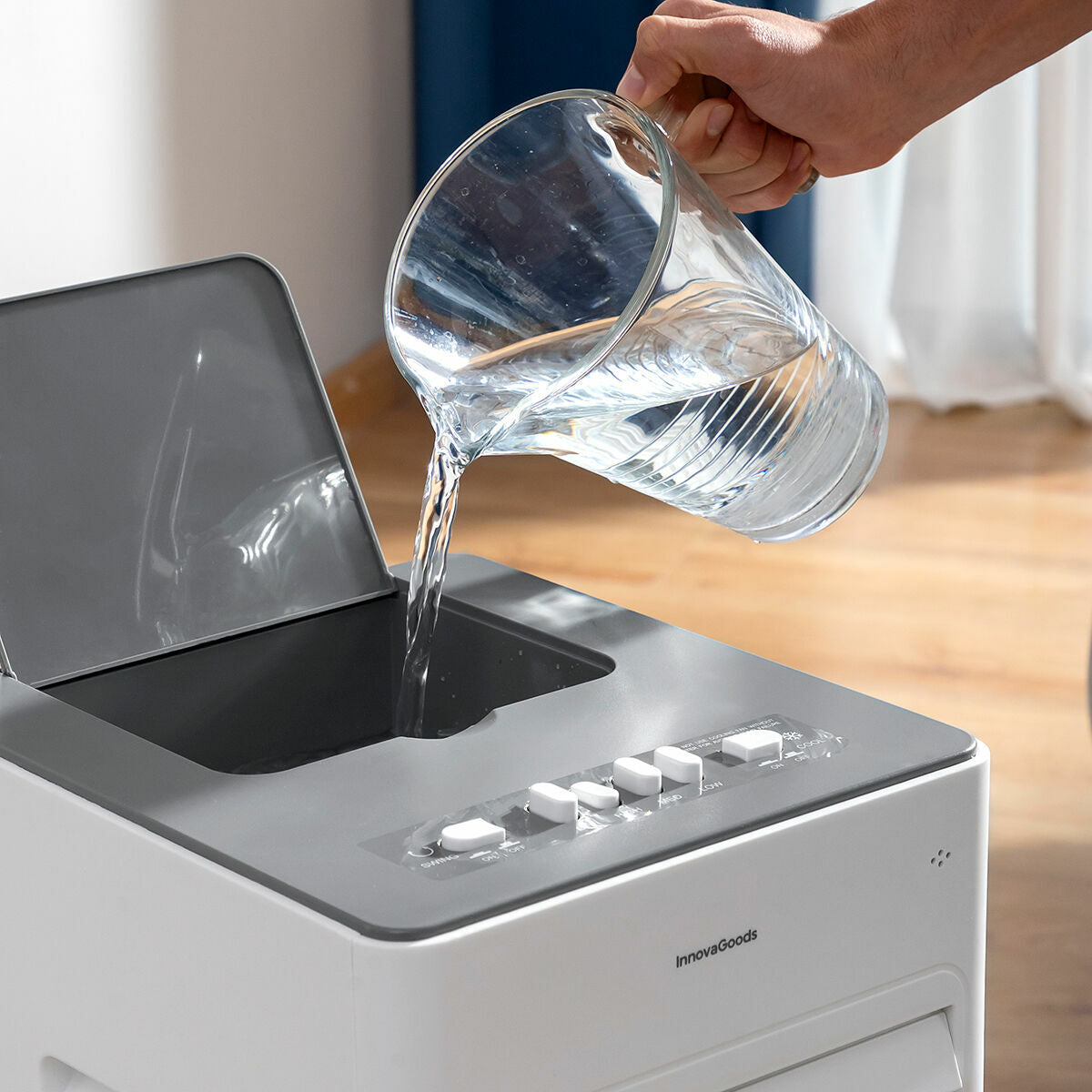 Bärbar multifunktionell evaporativ luftkonditionering Airvecove InnovaGoods 5 L 65 W finns hos Aktivcamping