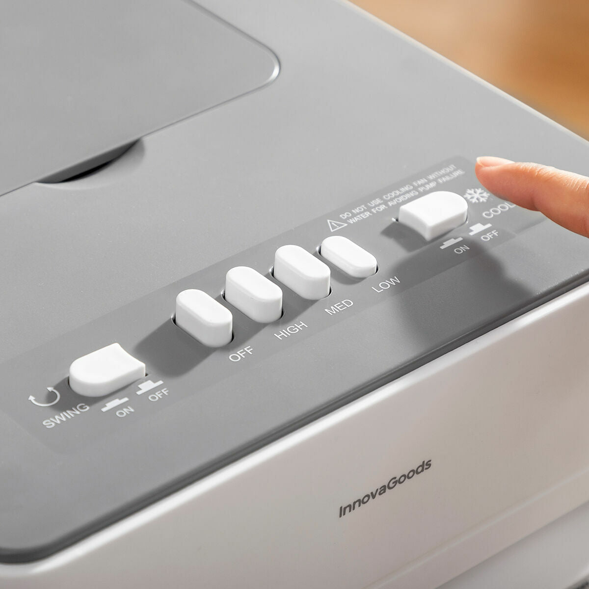 Bärbar multifunktionell evaporativ luftkonditionering Airvecove InnovaGoods 5 L 65 W finns hos Aktivcamping