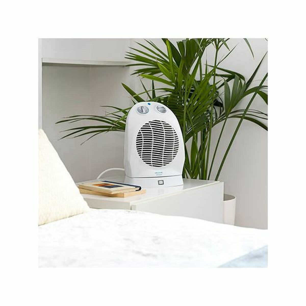 Bärbar värmefläkt Cecotec Ready Warm 9890 Rotate Force 2400 W Vit - finns hos Aktivcamping