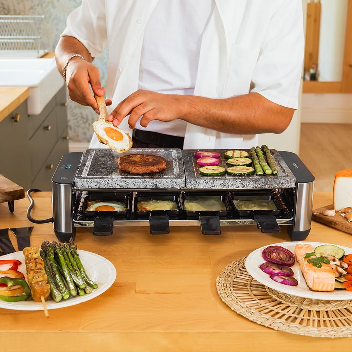 Cecotec Raclette Ost & Grill 16000 Inox Allstone 1400W Stenplatta 8 Pers. Svart finns hos Aktivcamping