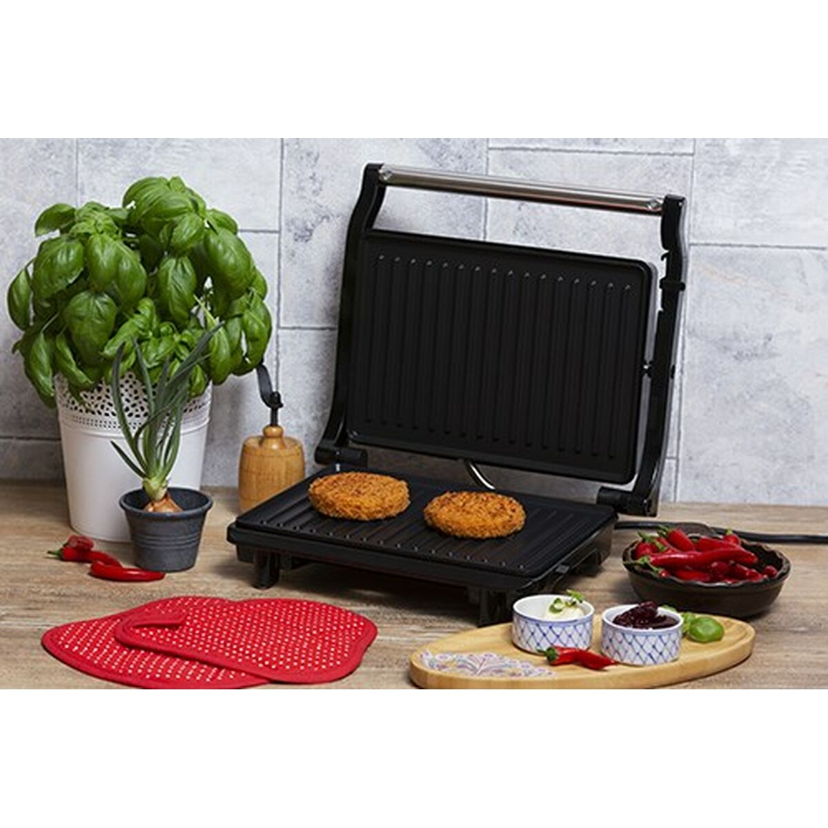 Elektrisk Grill Adler CR 3044 2100 W finns hos Aktivcamping