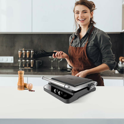 Elektrisk Grill Black & Decker BXGR2000E Svart 2000 W finns hos Aktivcamping