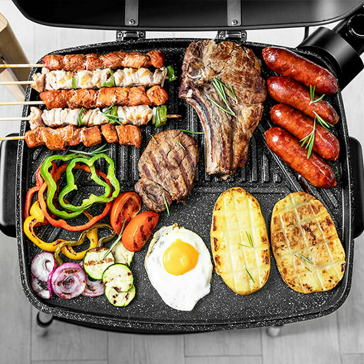 Elektriska Grillen Cecotec PerfectCountry BBQ 2000W finns hos Aktivcamping