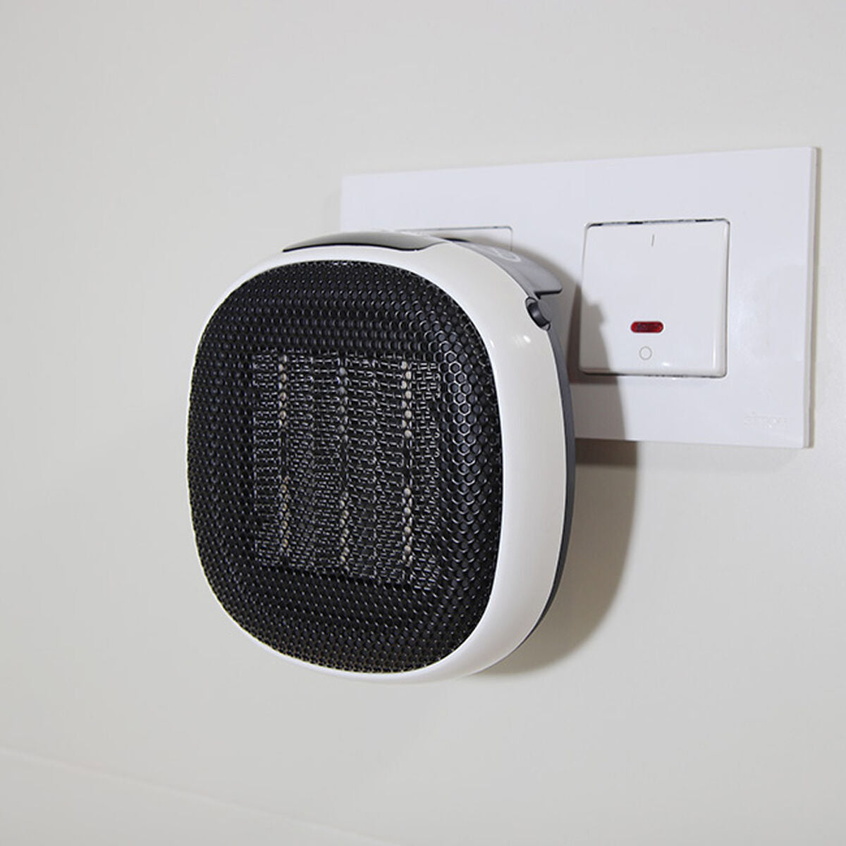 Elektriskt keramiskt värmeelement EDM 07187 700 W Mini finns hos Aktivcamping