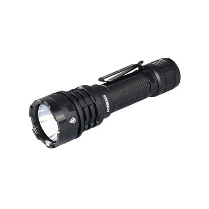 Ficklampa Acebeam P17 BLACK - finns hos Aktivcamping