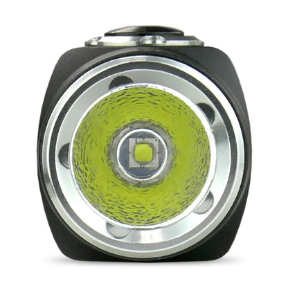 Ficklampa EverActive FL-50R 500 lm finns hos Aktivcamping