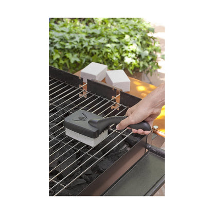 Grillborste Cleaning Block Grå 27 cm finns hos Aktivcamping