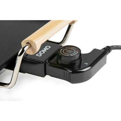 Grillplatta DOMO DO8312TP noir 1800 W finns hos Aktivcamping