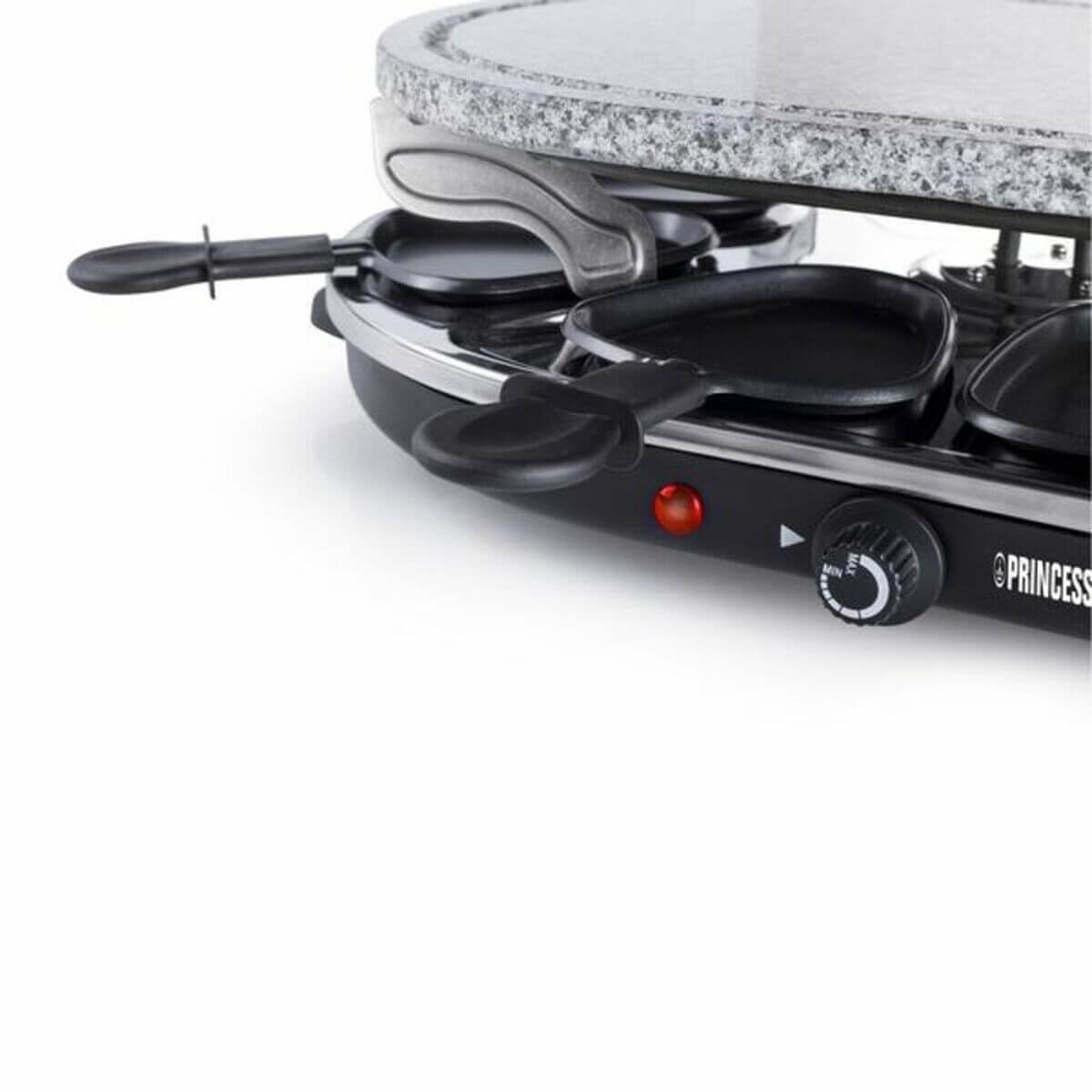 Grillplatta Princess 8 Oval Stone finns hos Aktivcamping