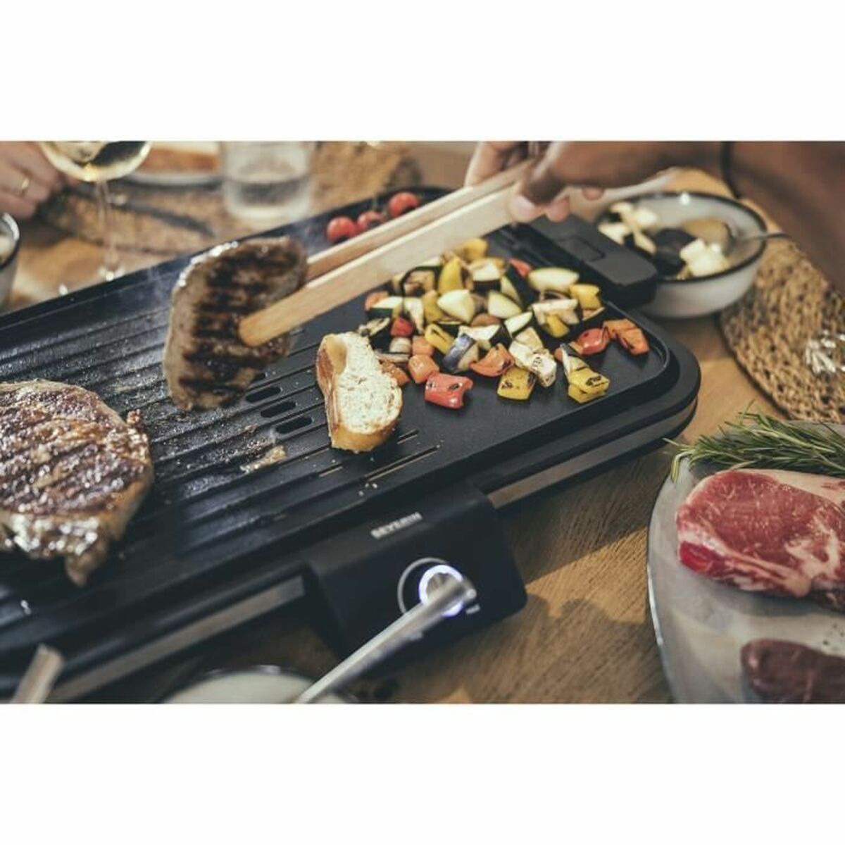 Grillplatta Severin PG 8564 Svart 2300 W finns hos Aktivcamping