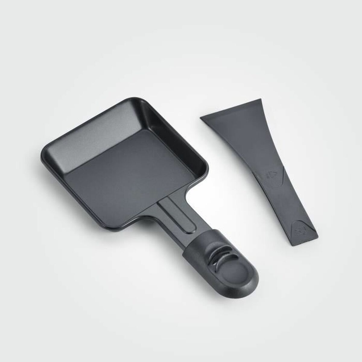 Grillplatta Severin RG9670 Svart 41,7 x 26,3 cm finns hos Aktivcamping