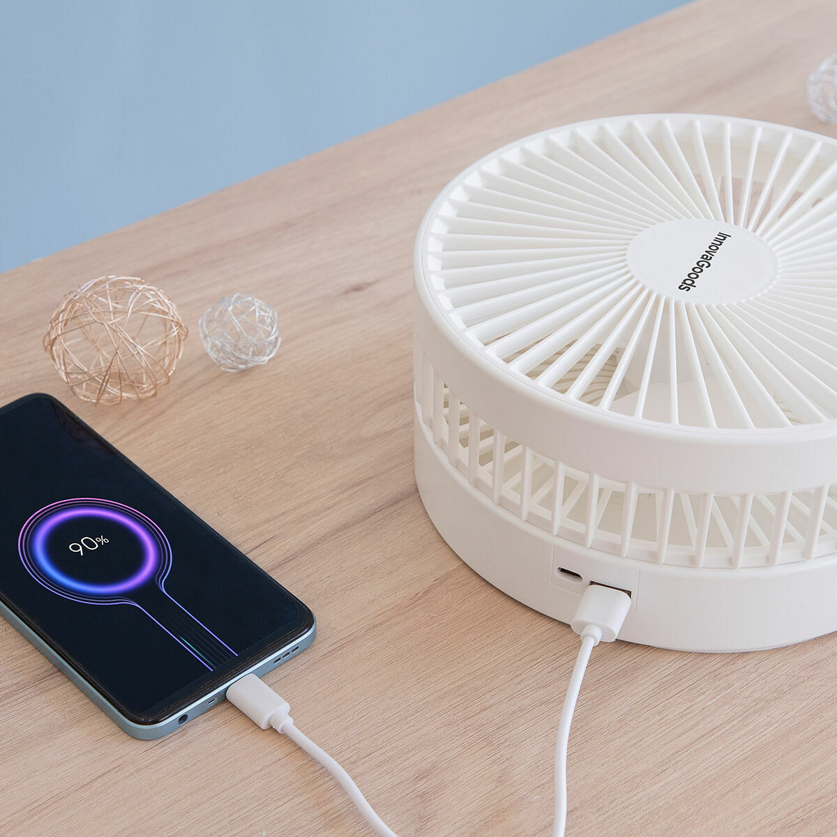 Hopfällbar Laddningsbar Fläkt 3-i-1 Fandle InnovaGoods Ø7,7'' 7200 mAh finns hos Aktivcamping