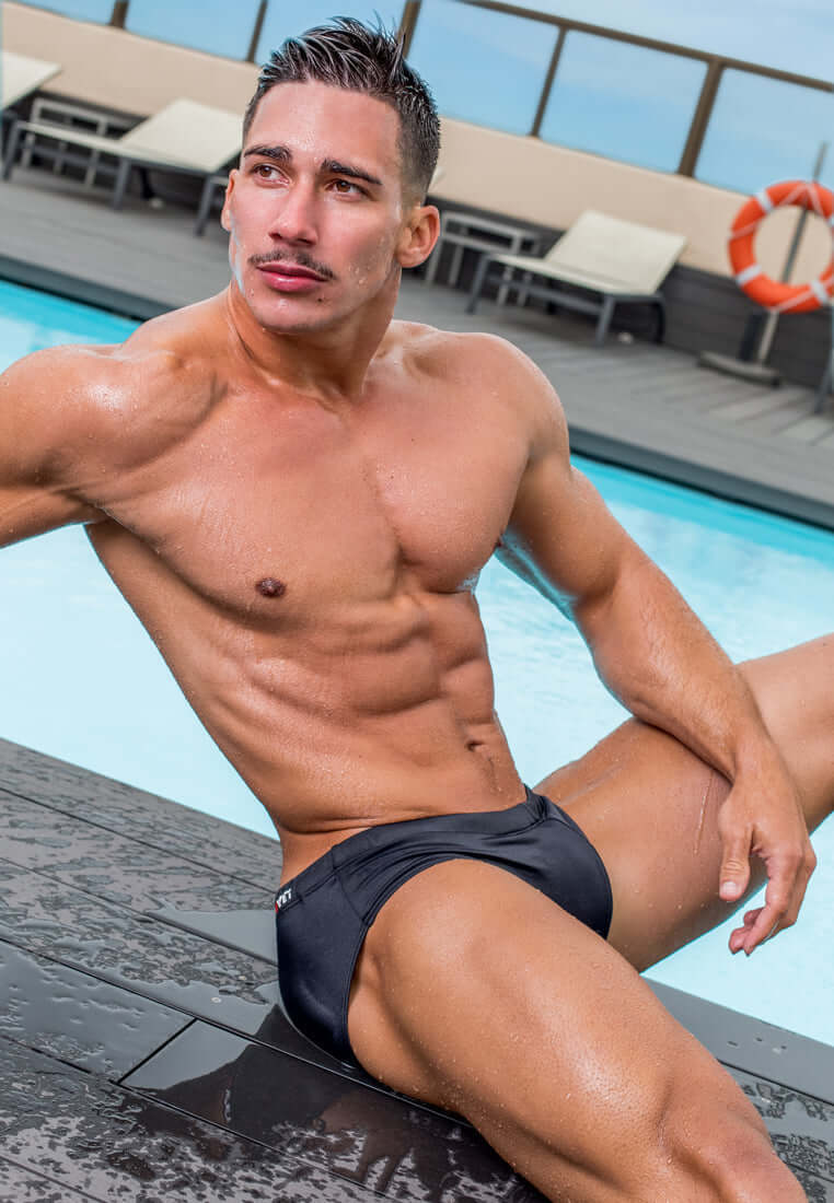 Badbyxor - Brighton Beach Briefs finns hos Aktivcamping