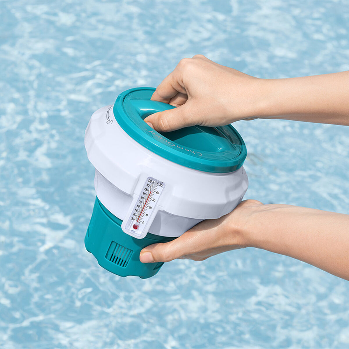 Klordispenser Bestway 11 x 11 x 16 cm Termometer Stor - finns hos Aktivcamping