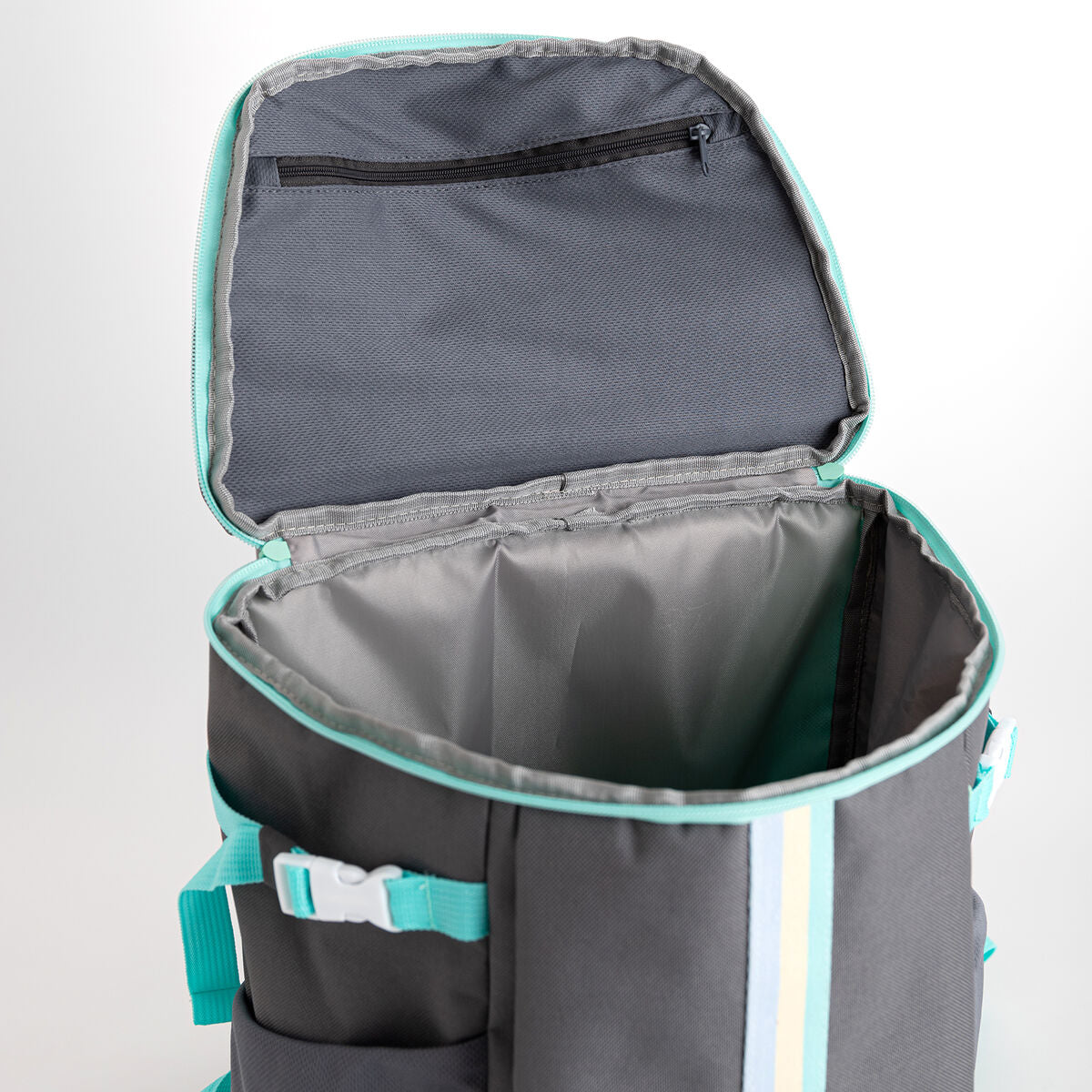 Kylryggsäck Lunchlåda Quid Sugar Ryggsäck Termisk 20 L 30 x 22 x 40 cm Grå finns hos Aktivcamping