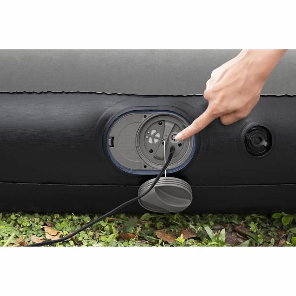 Luftmadrass Bestway 671BS Tritech Queen 203 x 152 x 30 cm finns hos Aktivcamping