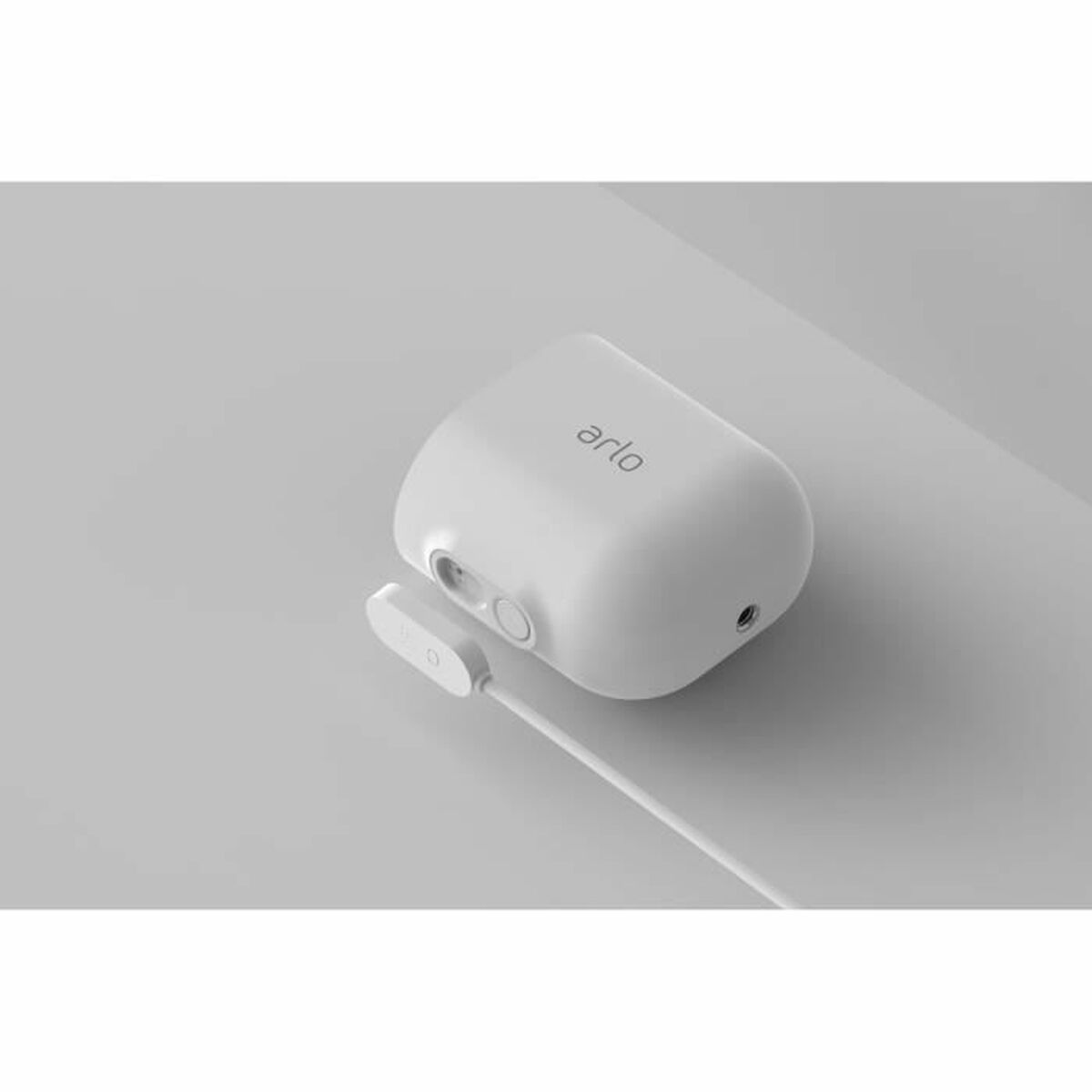 Magnetisk USB-laddningskabel Arlo VMA5600C-100PES Vit finns hos Aktivcamping