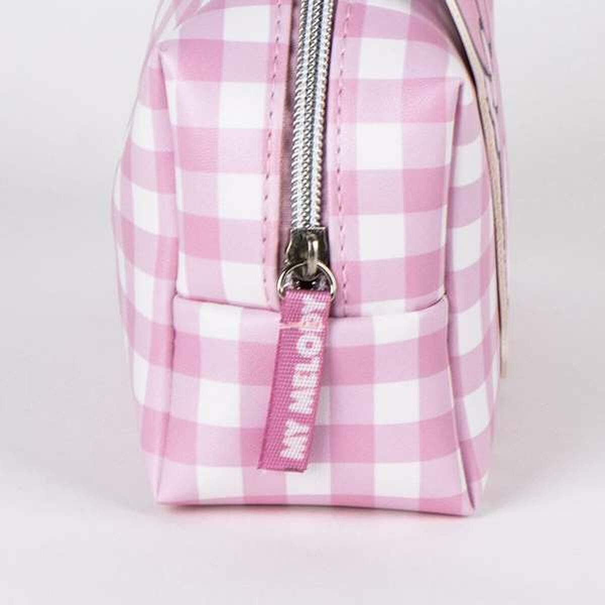 Necessär Hello Kitty Rosa finns hos Aktivcamping