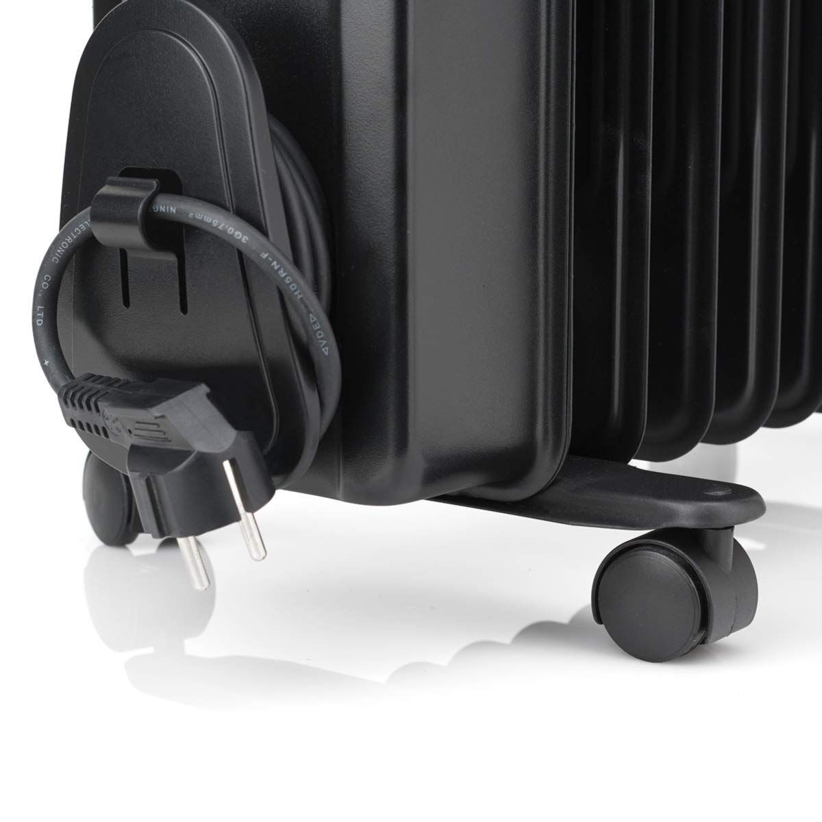 Oljeelement (11 ribbor) Black & Decker BXRA2000E Svart 2000 W finns hos Aktivcamping