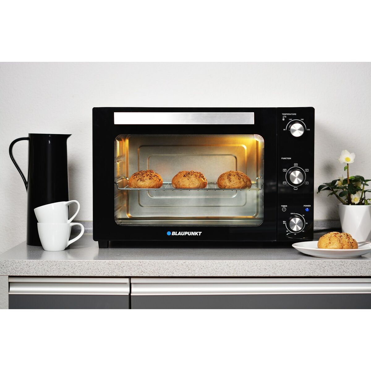 Portabel ugn Campingkök Blaupunkt EOM601 1800 W - finns hos Aktivcamping
