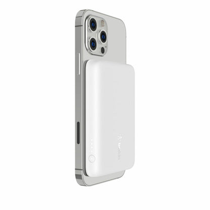 Powerbank Belkin BPD002BTWH Vit 2500 mAh (1 antal) finns hos Aktivcamping
