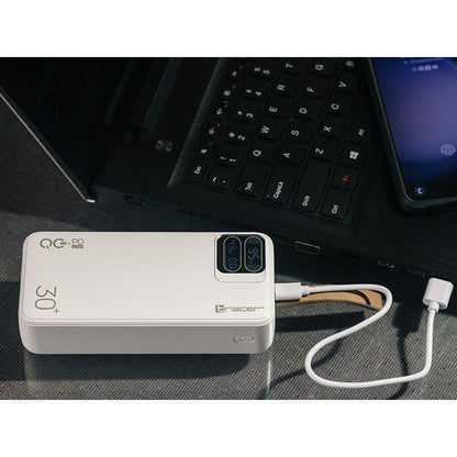 Powerbank Tracer TRABAT47506 - finns hos Aktivcamping
