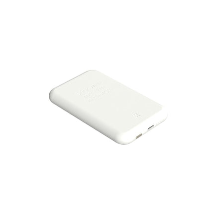 Powerbank med trådlös laddare Kreafunk Vit 5000 mAh finns hos Aktivcamping