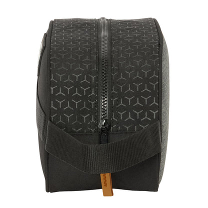 Resenecessär BlackFit8 Old school 26 x 15 x 12 cm finns hos Aktivcamping