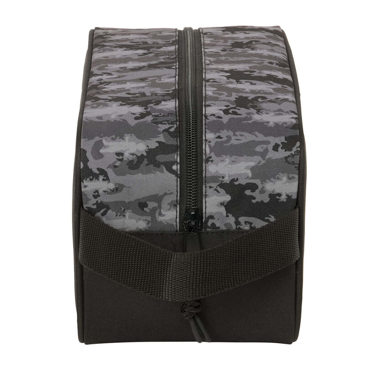 Resenecessär Dragon Ball Svart - finns hos aktivcamping.se