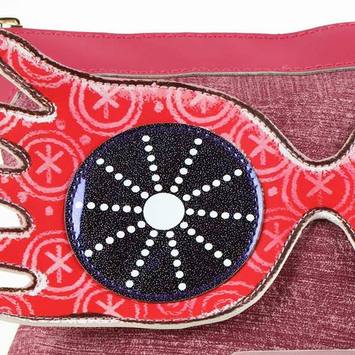 Resenecessär Harry Potter fuchsia finns hos Aktivcamping