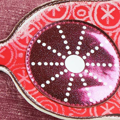 Resenecessär Harry Potter fuchsia finns hos Aktivcamping