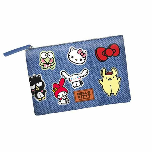Resenecessär Hello Kitty finns hos Aktivcamping