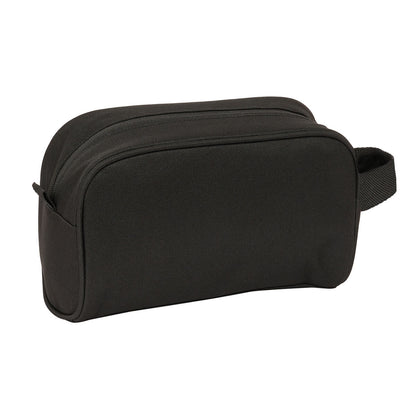 Resenecessär Kings League Porcinos Svart 24 x 15 x 10 cm finns hos Aktivcamping