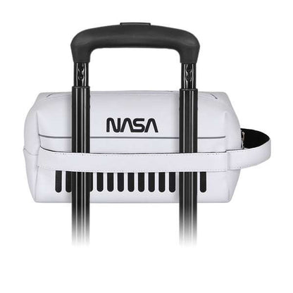 Resenecessär NASA Vit finns hos Aktivcamping