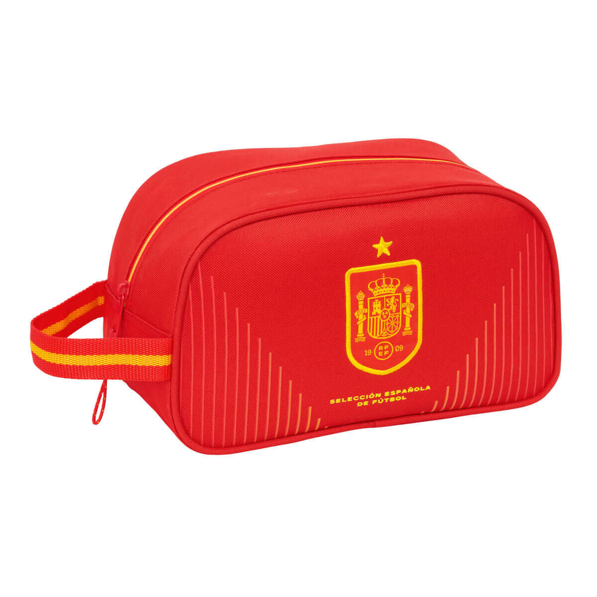 Resenecessär RFEF Röd Sportig finns hos Aktivcamping