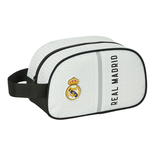Resenecessär Real Madrid C.F. Vit Grå Sportig 26 x 15 x 12 cm finns hos Aktivcamping