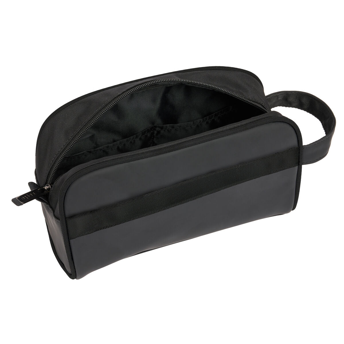 Resenecessär Safta Black Svart 24 x 15 x 10 cm - finns hos Aktivcamping