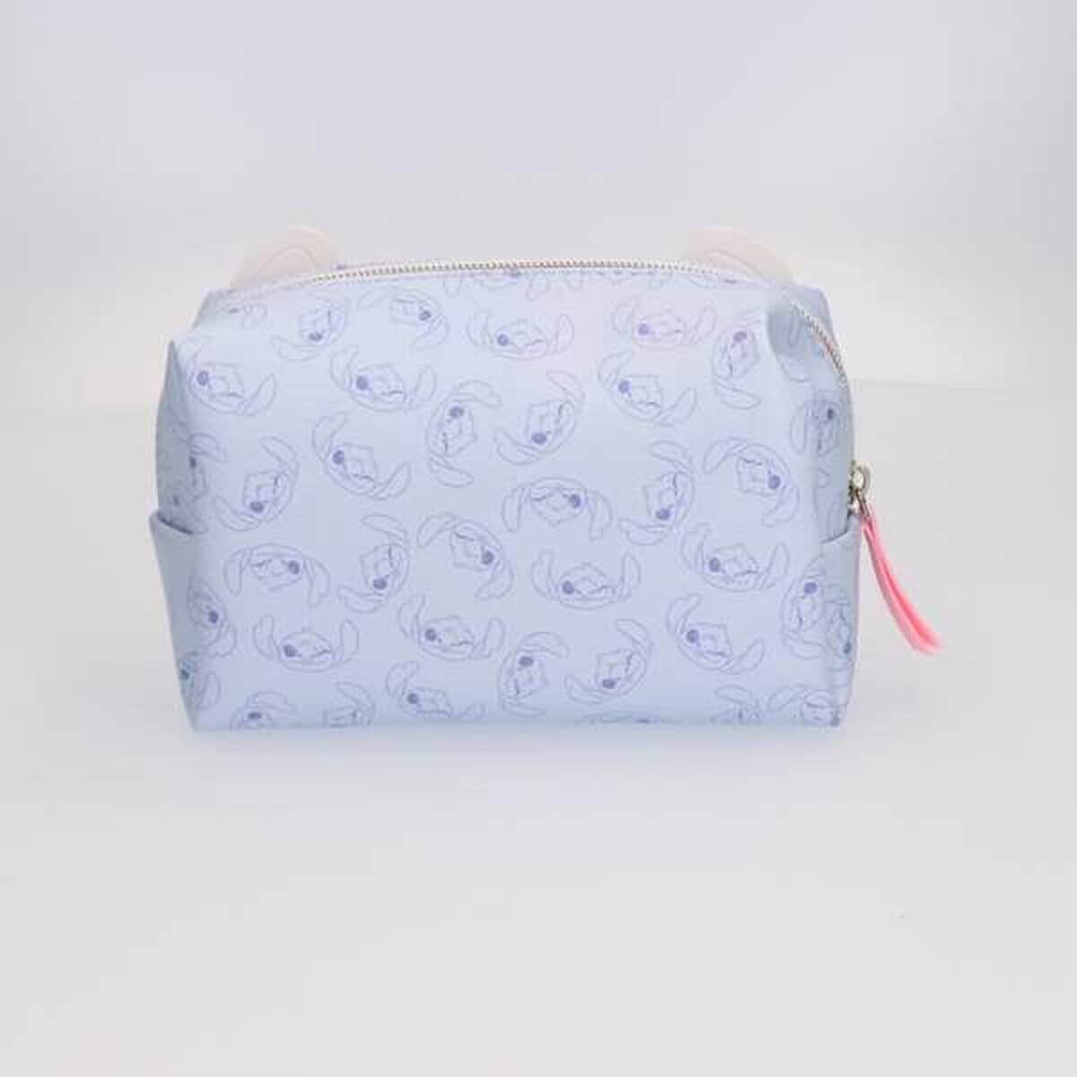 Resenecessär Stitch Blå - finns hos Aktivcamping