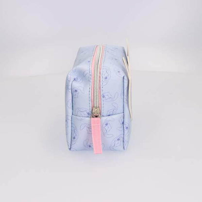 Resenecessär Stitch Blå - finns hos Aktivcamping