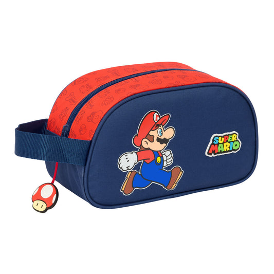 Resenecessär Super Mario Trick Röd Mörkblå 26 x 15 x 12 cm finns hos Aktivcamping