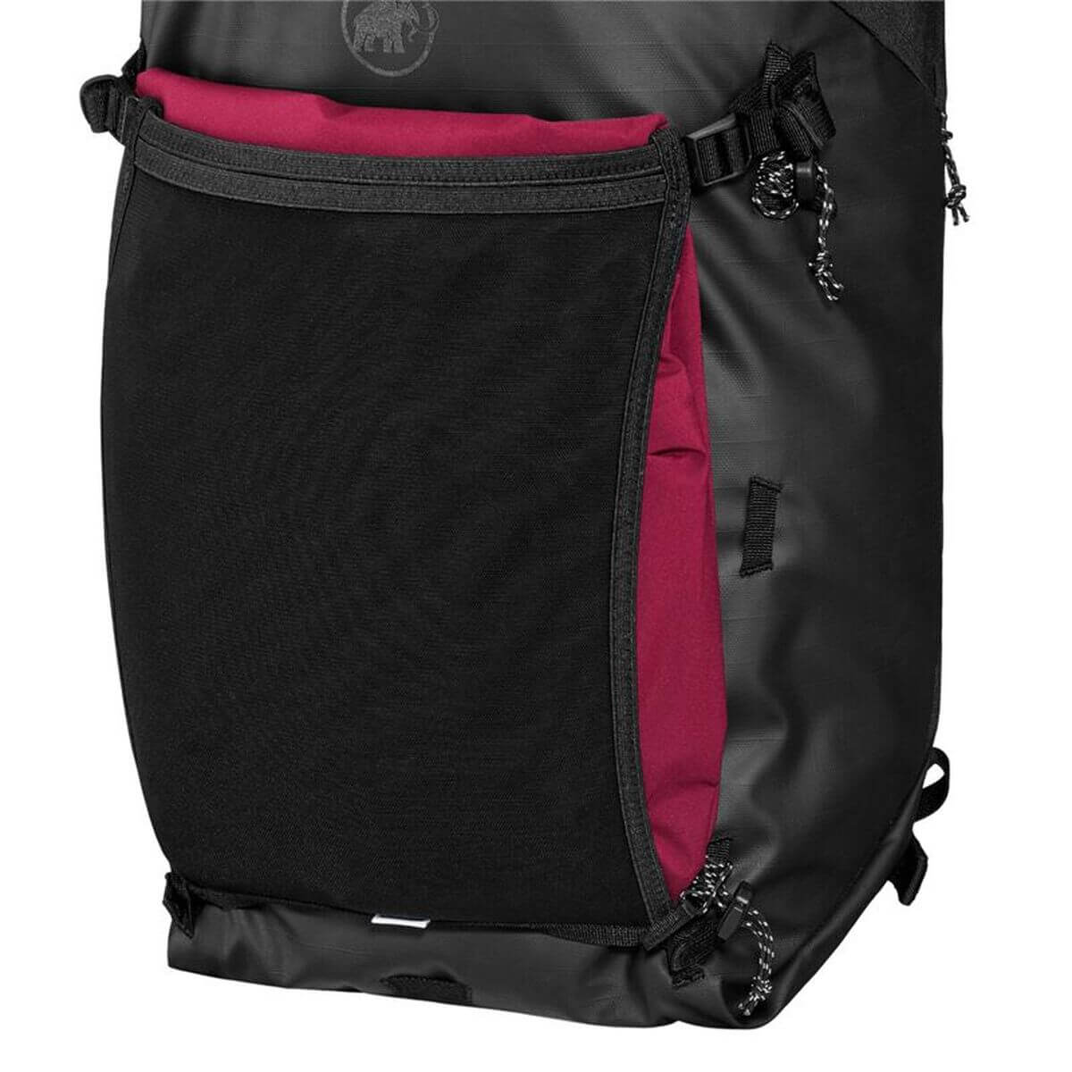 Ryggsäck Mammut Alto 24 Svart 24 L finns hos Aktivcamping